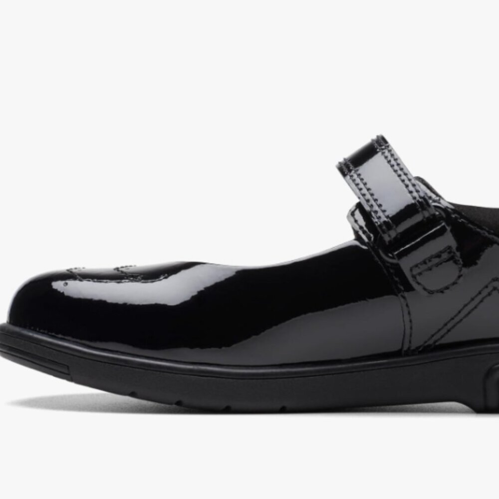 Clarks Girls Jazzy Jig Mary Jane Flat, Black Pat, Kid
